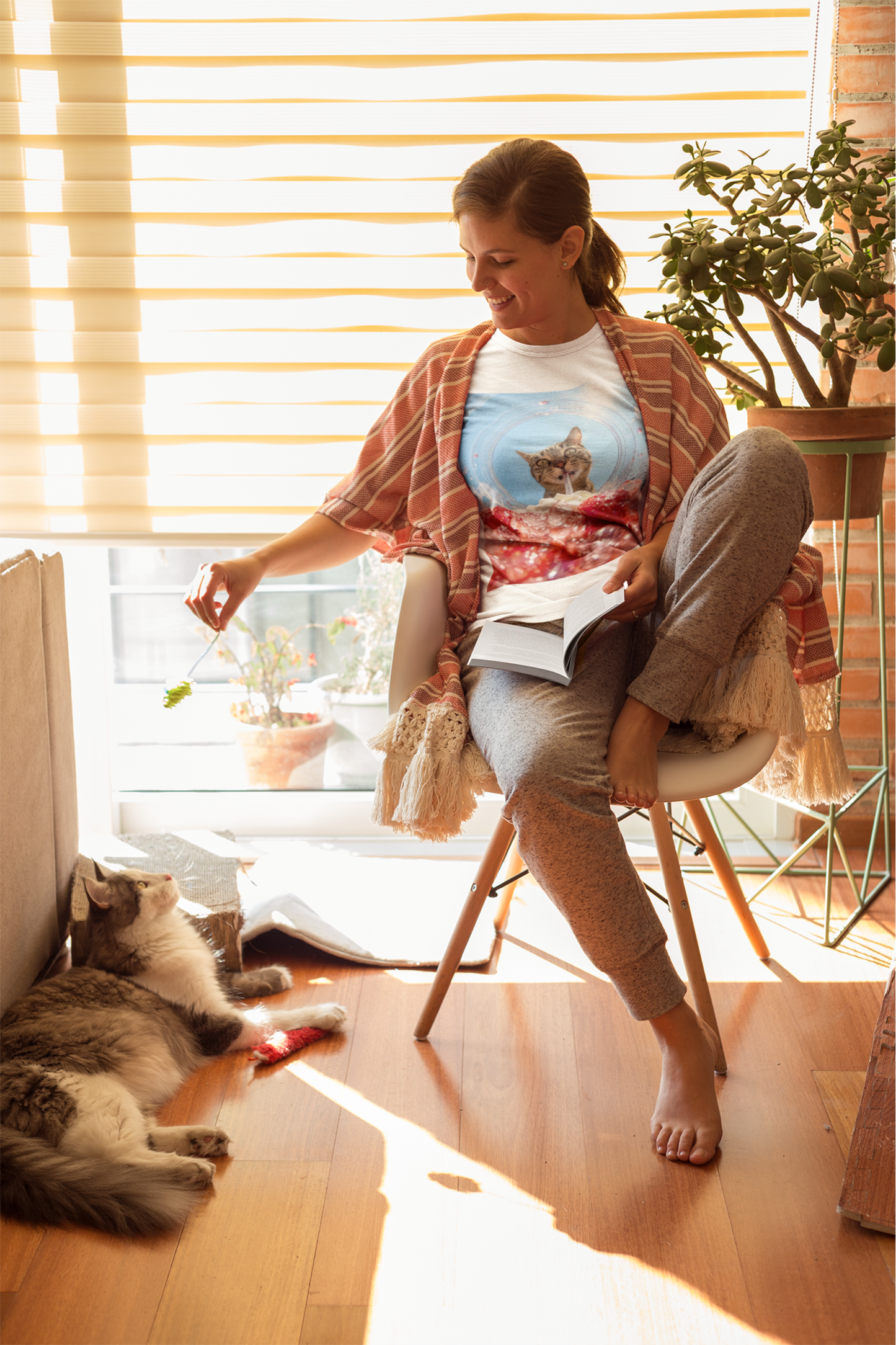 Berry Purrsty funny cat drinking shirt with strawberry drink graphic
Funny cat drinking t-shirt for cat lovers and boba fans
Cute cat graphic tee with wide-eyed cat sipping a drink
Kawaii cat lover shirt with strawberry drink design
Unisex cat t-shirt gift for cat moms and cat dads